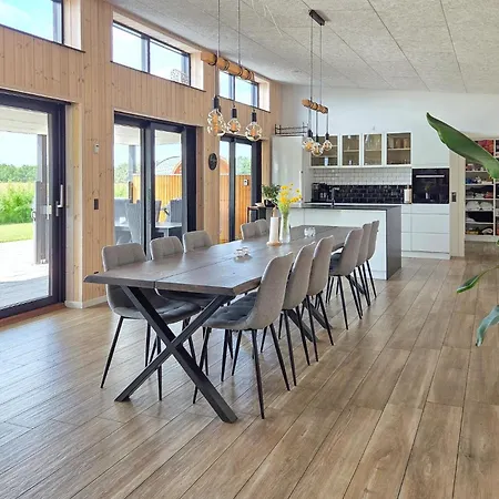 Feriehus Amazing In With Sauna